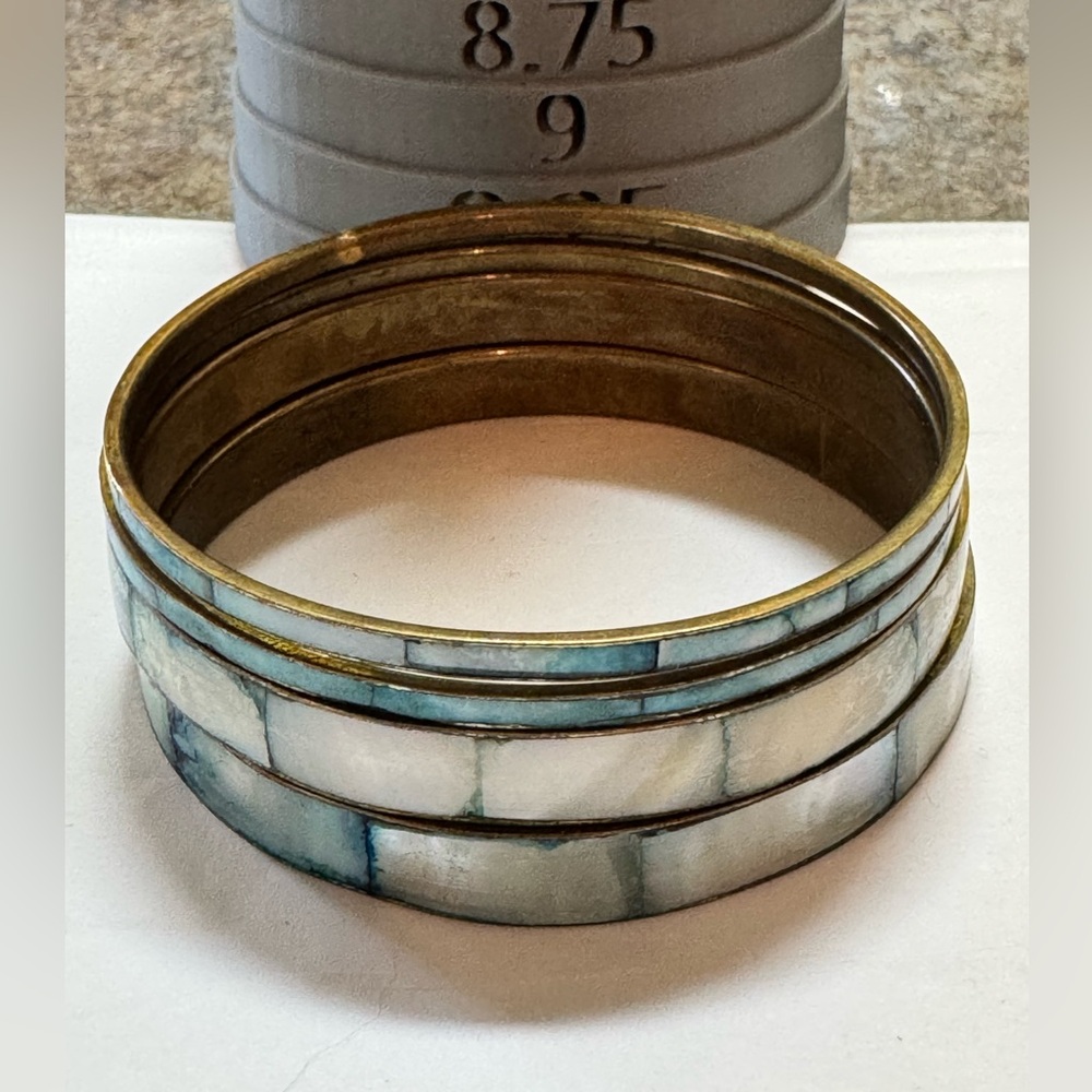 Brass inlay Mother of Pearl and Bangle Set